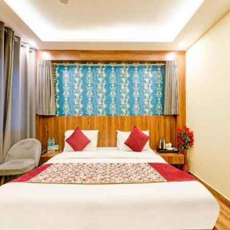Hotel Vijaydeep Palace Near Delhi Airport 뉴델리 외부 사진