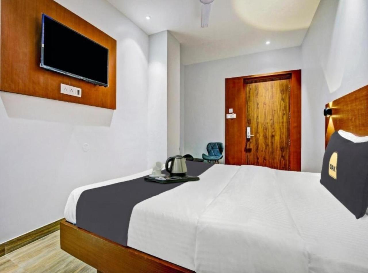 Hotel Vijaydeep Palace Near Delhi Airport 뉴델리 외부 사진